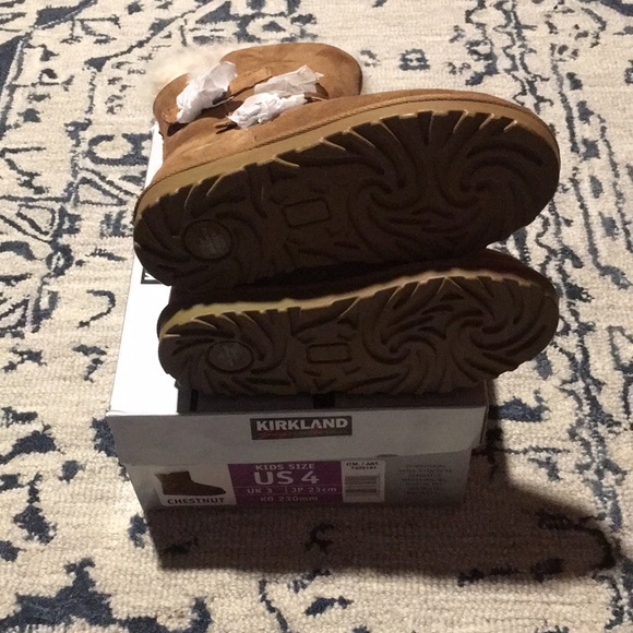 Shearling boot - Picture 3 of 4